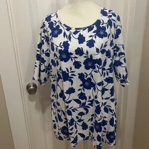 Time and Tru 3/4 Sleeve Top - XL